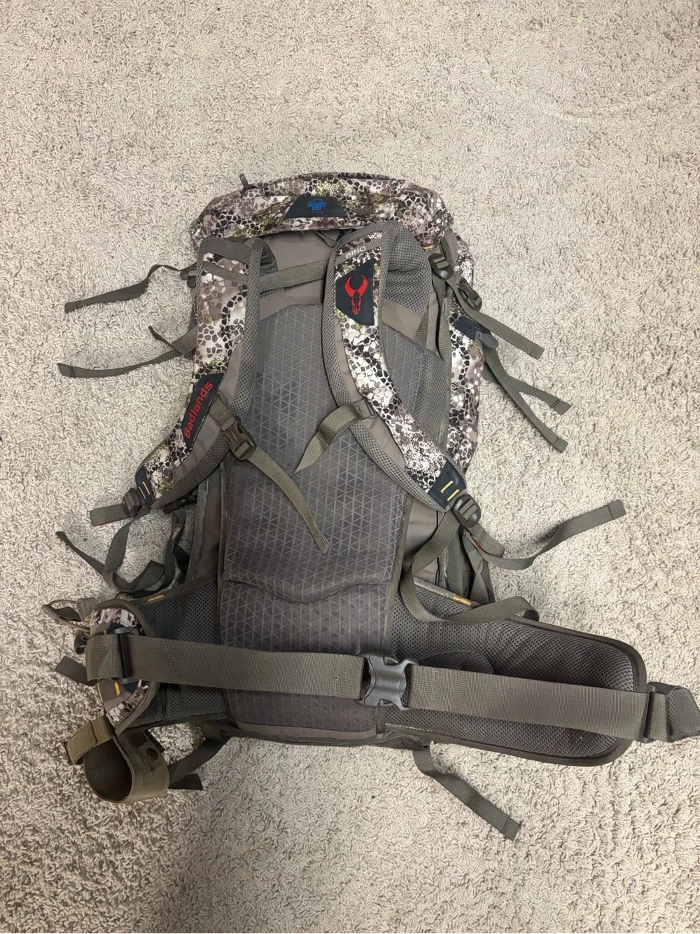 Badlands MRK 3 Camo Hunting frame Backpack with Bow/Rifle Carry